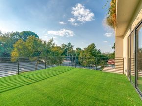1622  Sylvan Avenue , Dallas Texas 75208