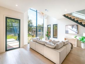 1622  Sylvan Avenue , Dallas Texas 75208