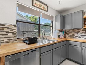 314  Hillside Court , Garland Texas 75043