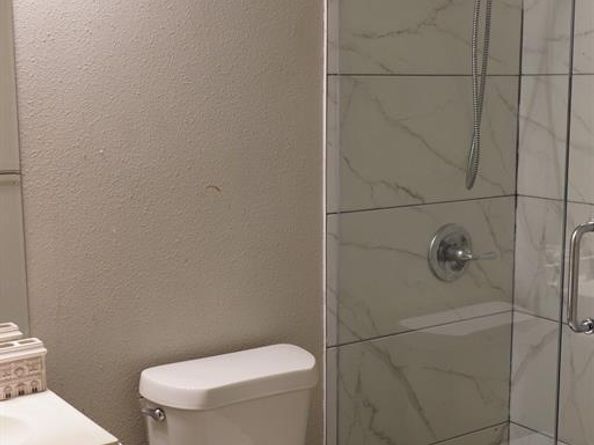 9923  Hustead Street , Dallas Texas 75217