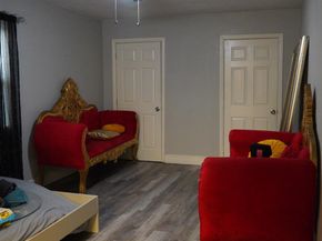 9923  Hustead Street , Dallas Texas 75217