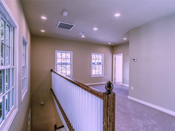 2916  Sale Street , Dallas Texas 75219