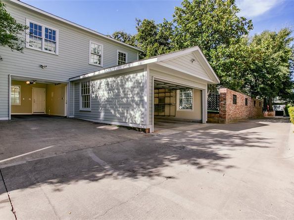 2916  Sale Street , Dallas Texas 75219