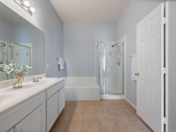 11517  Lauren Way , Fort Worth Texas 76244