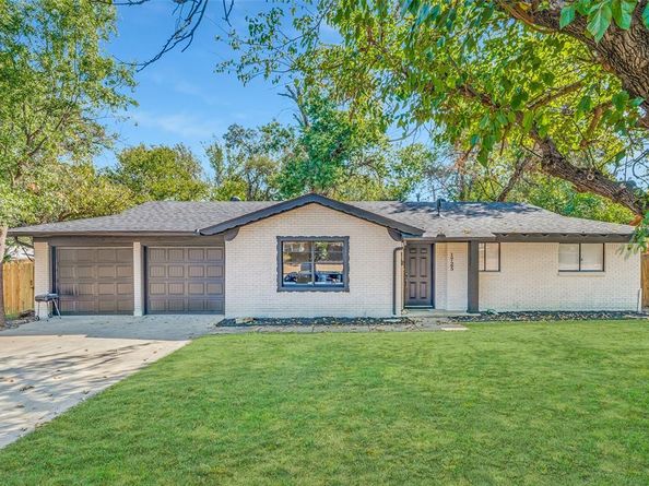 1725  Holt Street , Fort Worth Texas 76103