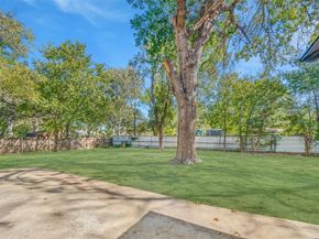 1725  Holt Street , Fort Worth Texas 76103