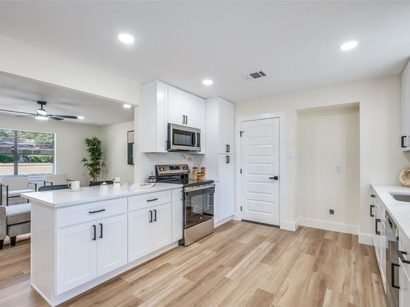 1725  Holt Street , Fort Worth Texas 76103