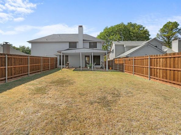 1414  Straus Road , Cedar Hill Texas 75104