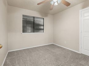 1414  Straus Road , Cedar Hill Texas 75104