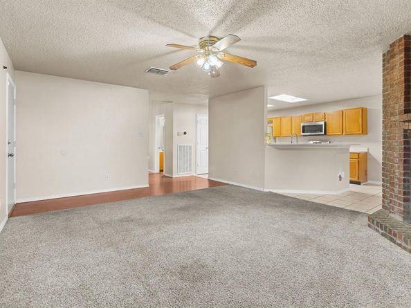 1414  Straus Road , Cedar Hill Texas 75104