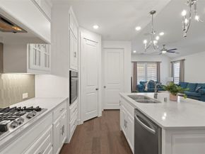 2228  Briar Ridge Trail , Carrollton Texas 75010