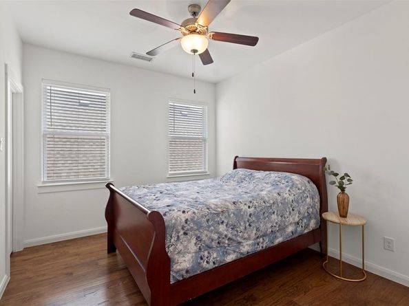 2228  Briar Ridge Trail , Carrollton Texas 75010