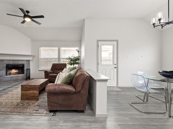 8205  Cedarcrest Lane , Fort Worth Texas 76123