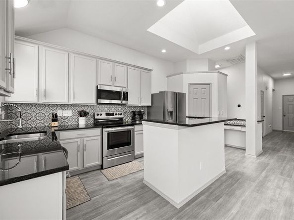 8205  Cedarcrest Lane , Fort Worth Texas 76123