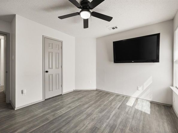 8205  Cedarcrest Lane , Fort Worth Texas 76123