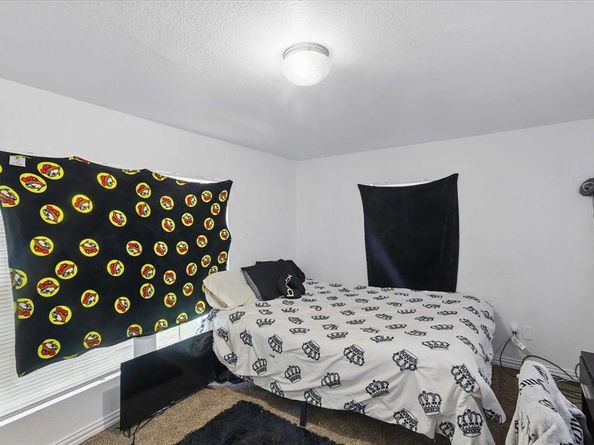 2805  Hale Avenue , Fort Worth Texas 76106