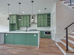 519  Mount Auburn Avenue , Dallas Texas 75223