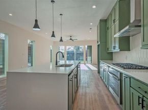 519  Mount Auburn Avenue , Dallas Texas 75223