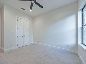 519  Mount Auburn Avenue , Dallas Texas 75223