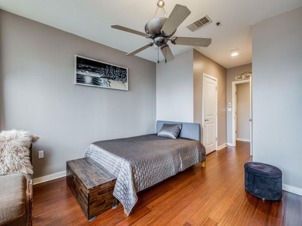 1200  Main Street  703, Dallas Texas 75202