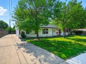 1009  Walnut Street , Irving Texas 75060