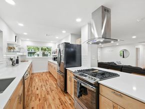 1009  Walnut Street , Irving Texas 75060