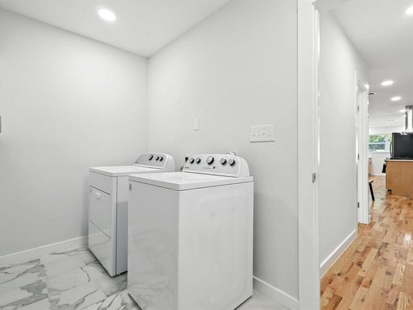 1009  Walnut Street , Irving Texas 75060