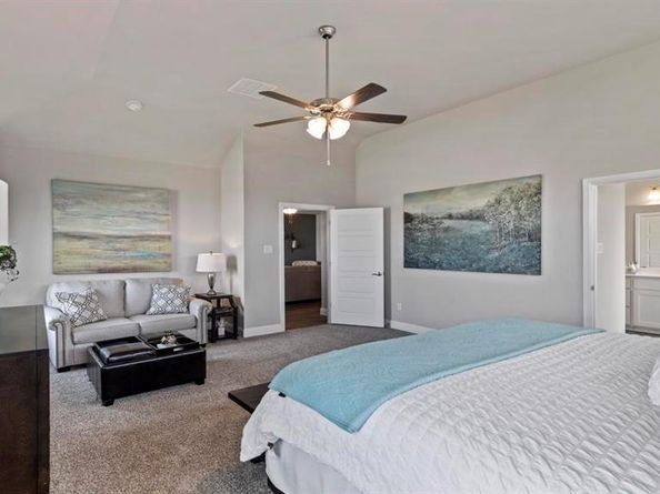 8612  BUR OAK Drive , Justin Texas 76247