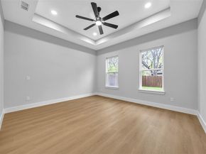 302 W west coral Way , Grand Prairie Texas 75051