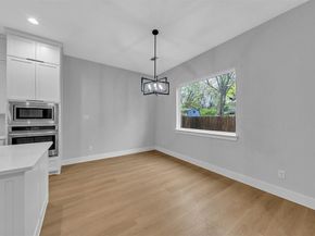 302 W west coral Way , Grand Prairie Texas 75051