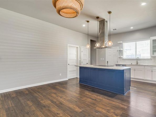 619  Buckalew Street , Dallas Texas 75208