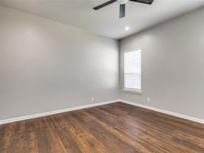 619  Buckalew Street , Dallas Texas 75208