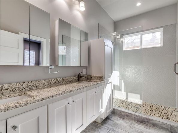 619  Buckalew Street , Dallas Texas 75208