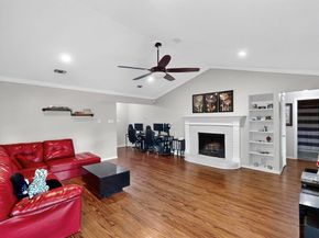 6617  Whitley Road , Watauga Texas 76148