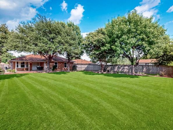 6617  Whitley Road , Watauga Texas 76148