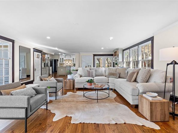 811 N Church Street , McKinney Texas 75069