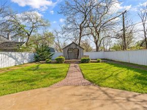 811 N Church Street , McKinney Texas 75069