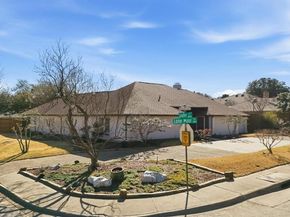 7736  Lone Moor Circle , Dallas Texas 75248