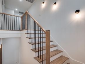 514 S Glasgow Drive , Dallas Texas 75223