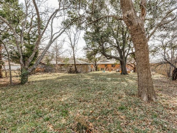 6603  Walnut Hill Lane , Dallas Texas 75230