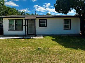 3613  Castleman Street , Fort Worth Texas 76119
