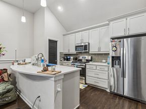 1017  Gardenia Street , Carrollton Texas 75007