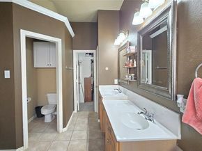 16  Mary Lou Court , Mansfield Texas 76063