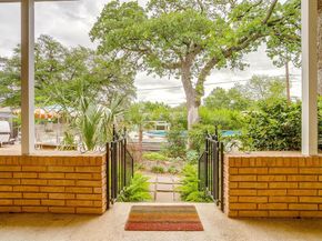 1525  Jenson Road , Fort Worth Texas 76112