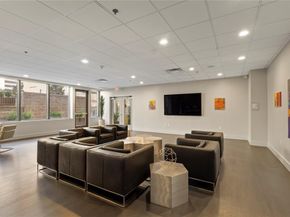 1200  Main Street  2202, Dallas Texas 75202