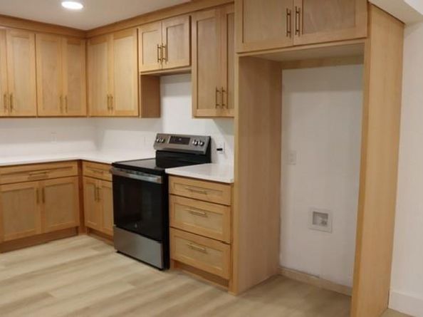 129  Oak Trail , Burleson Texas 76028