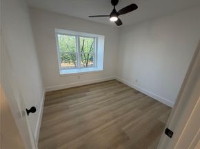 129  Oak Trail , Burleson Texas 76028