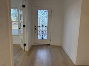 129  Oak Trail , Burleson Texas 76028