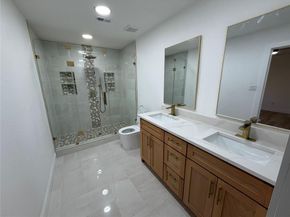 129  Oak Trail , Burleson Texas 76028