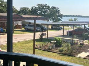 5200  Lake shore Lane  29, Denton Texas 76208